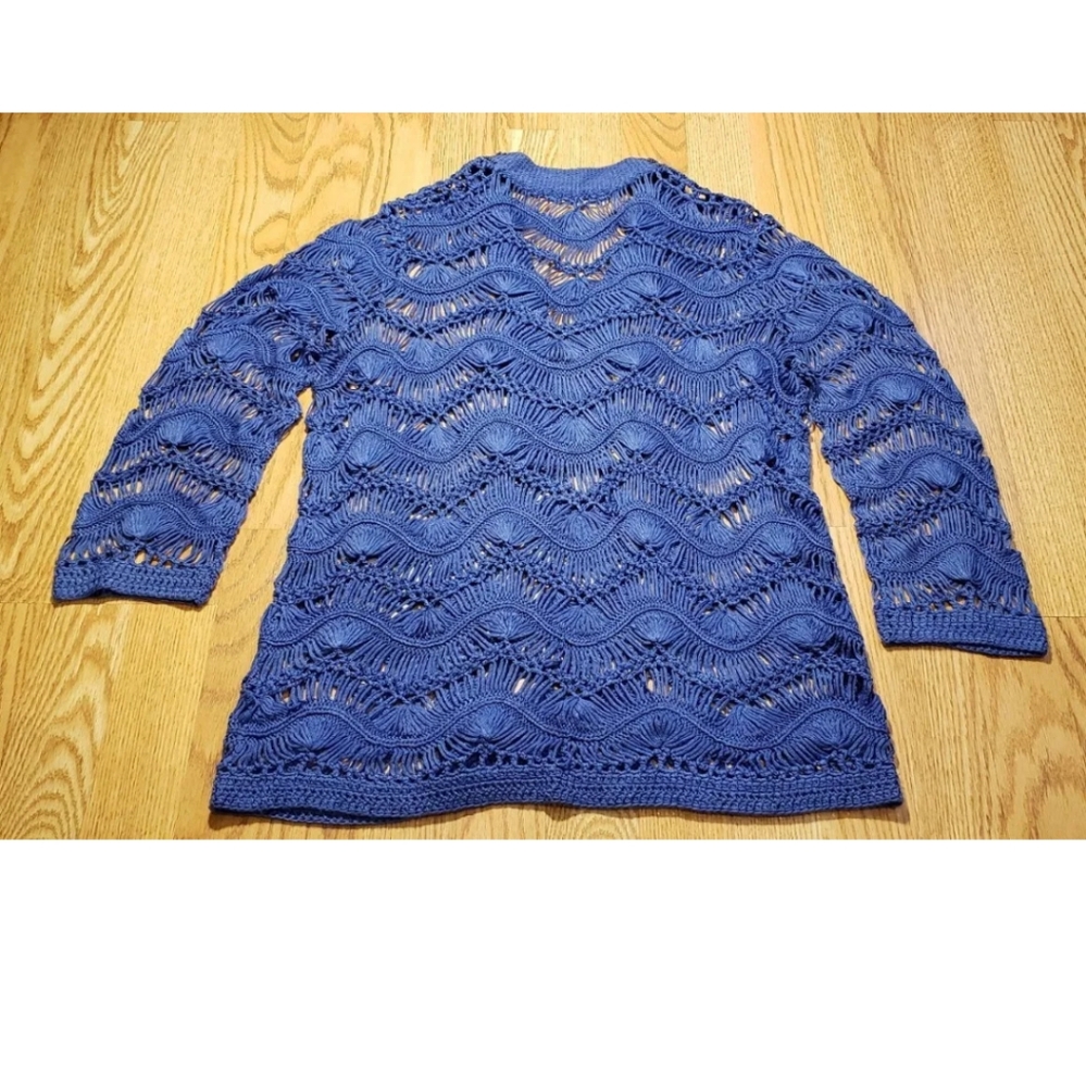 Chico's Women's Sweater Size: Medium - Picture 9 of 11